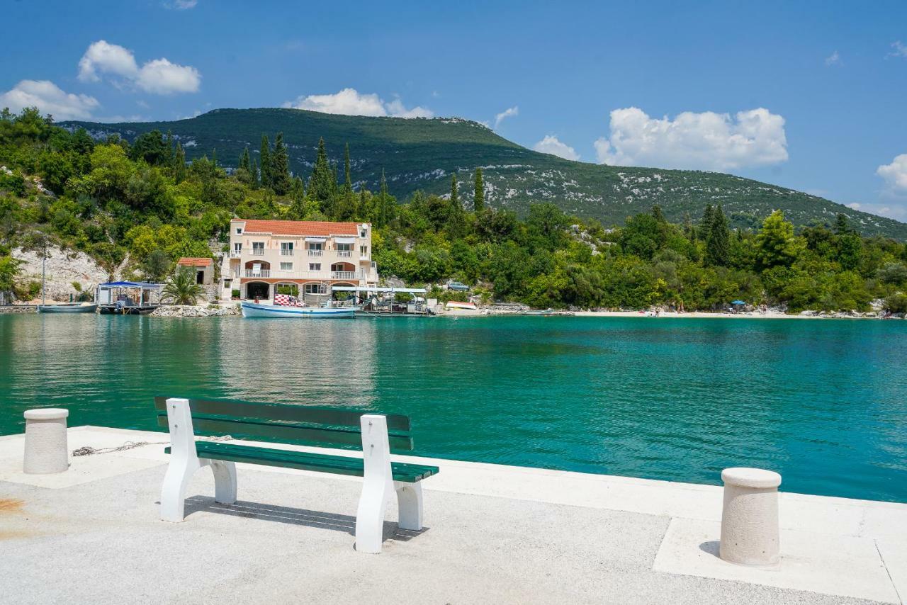 Apartmani Ponta Ston Εξωτερικό φωτογραφία